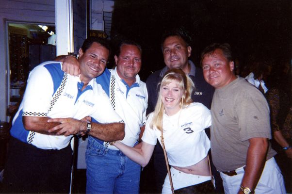 crew_a.jpg