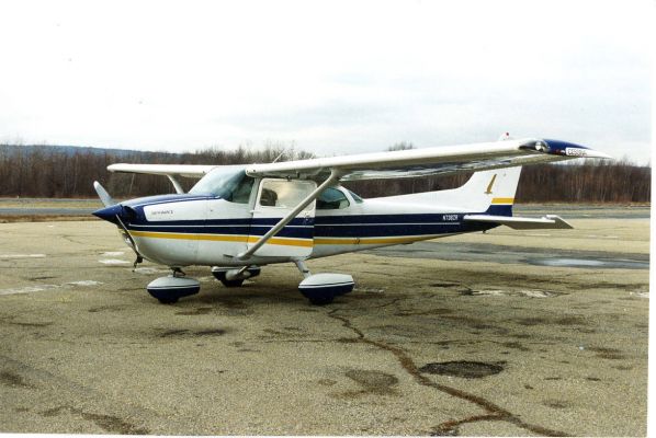 Dan's 172 Skyhawk
